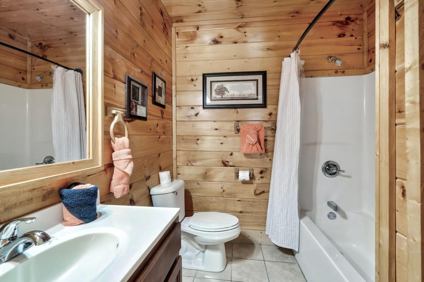 Mountain View Family Cabin W Game Room & Pool سيفيرفيل المظهر الخارجي الصورة