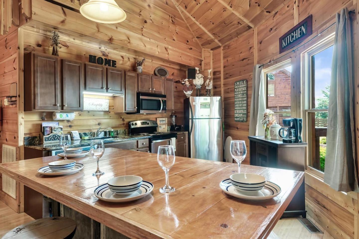 Mountain View Family Cabin W Game Room & Pool سيفيرفيل المظهر الخارجي الصورة