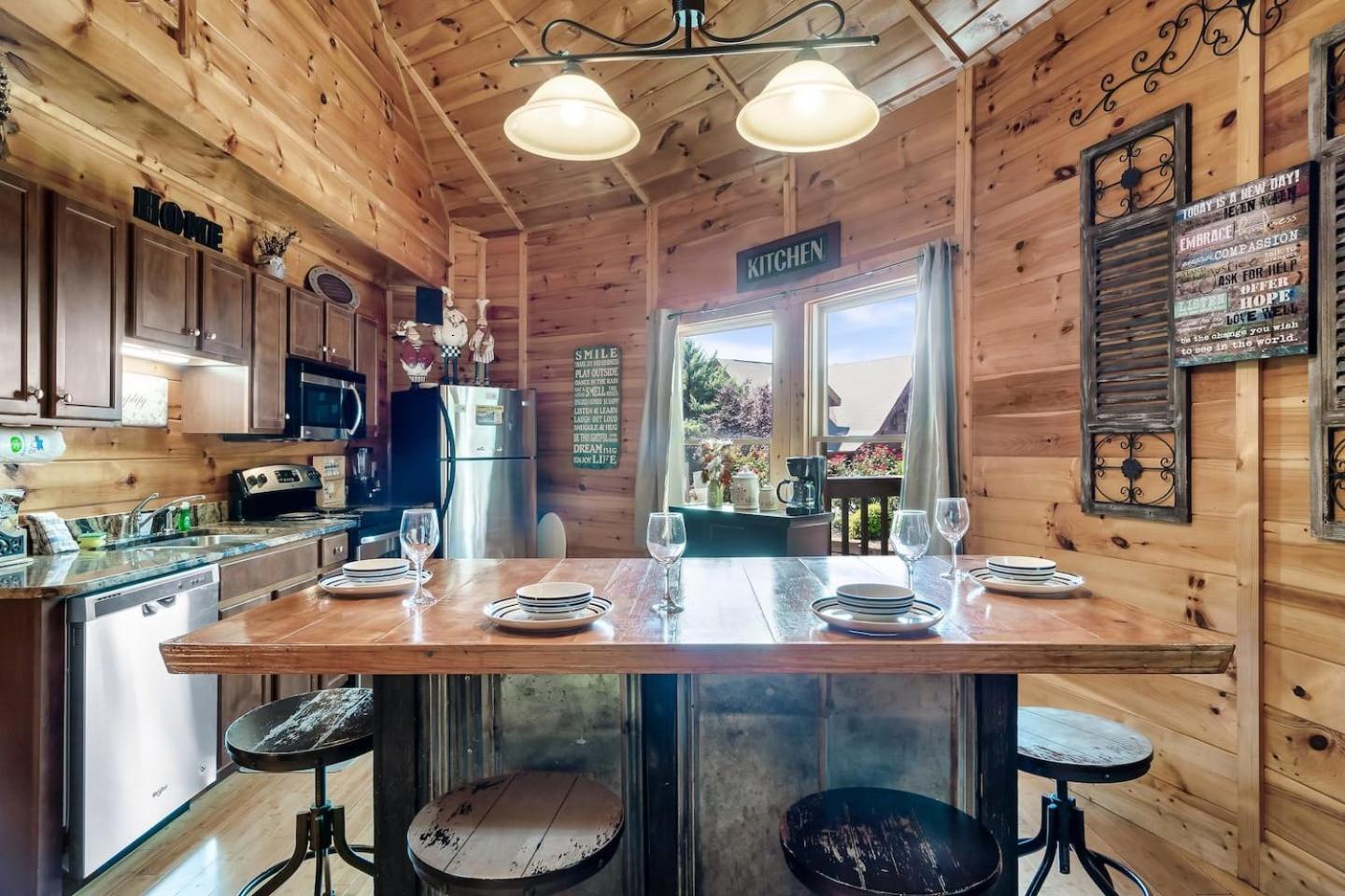 Mountain View Family Cabin W Game Room & Pool سيفيرفيل المظهر الخارجي الصورة